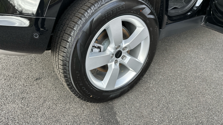 Land Rover Defender 3.0 D350 X-Dynamic SE 110 5dr Auto Diesel Estate